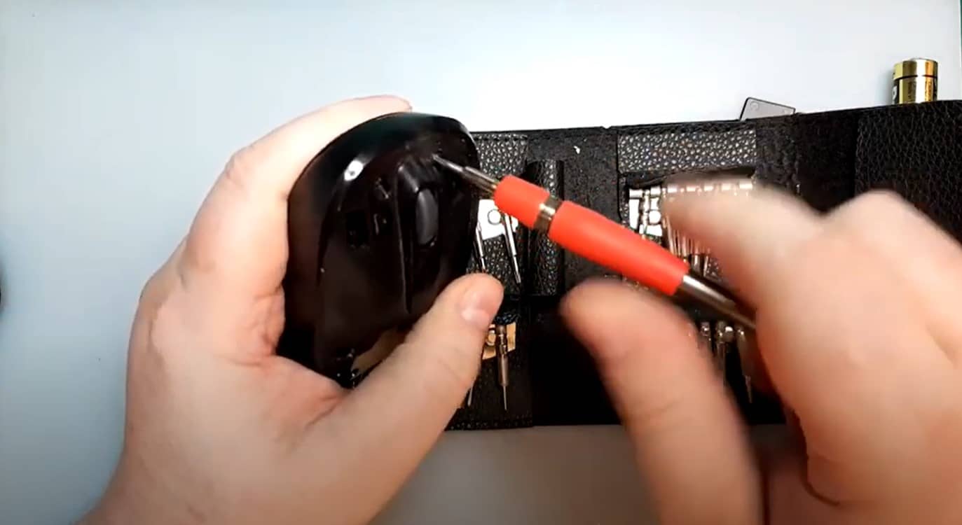 Disassemble the Mouse