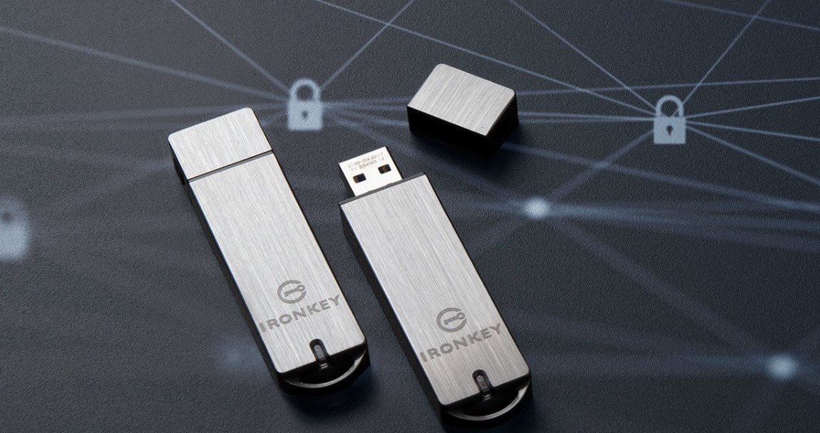 USB drive with an encryption function