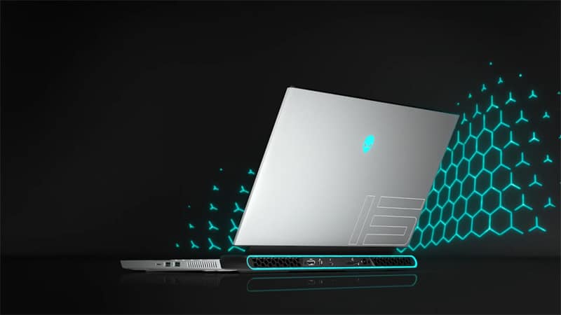 Alienware M15 R3