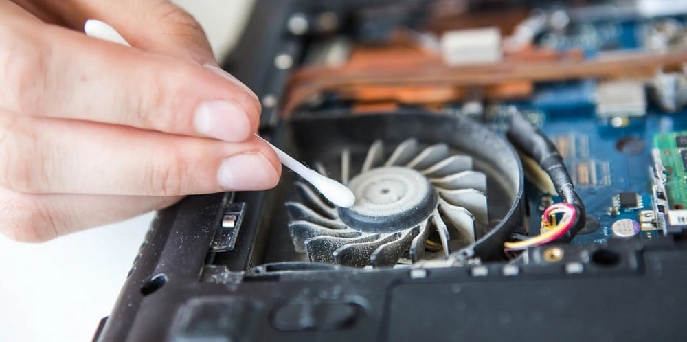 Clean Laptop Fan