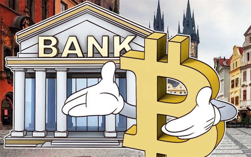 Traditional Banks v Cryptocurrency 
