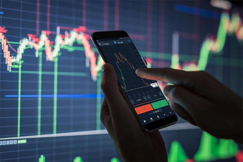 The Need for Trading with a Smartphone