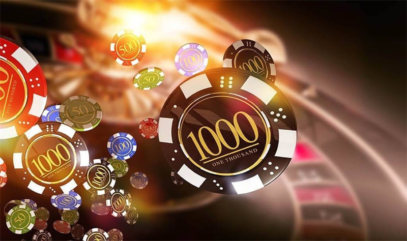 Which online casino games are usually available to play in the free-play mode