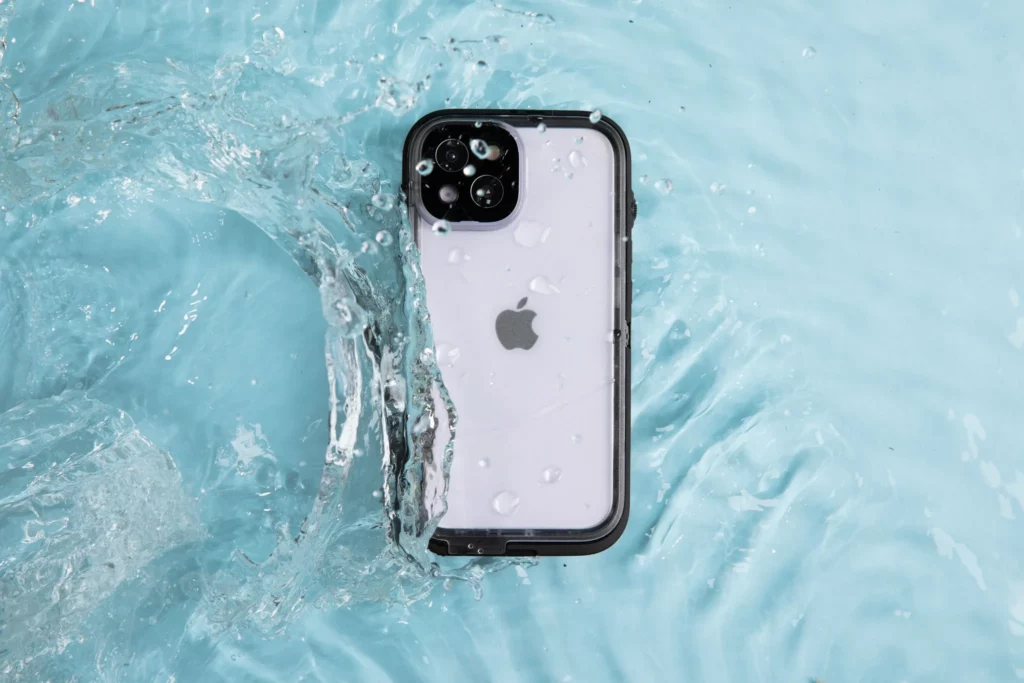 iPhone 14 Waterproof