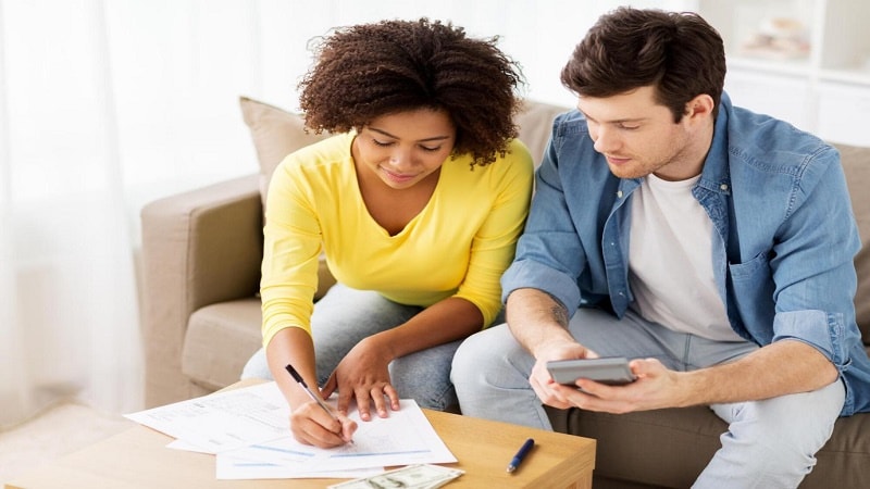 Benefits of Filing Taxes Separately for Married Couples